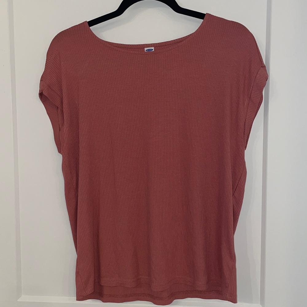 Old Navy Basic Ribbed Tee